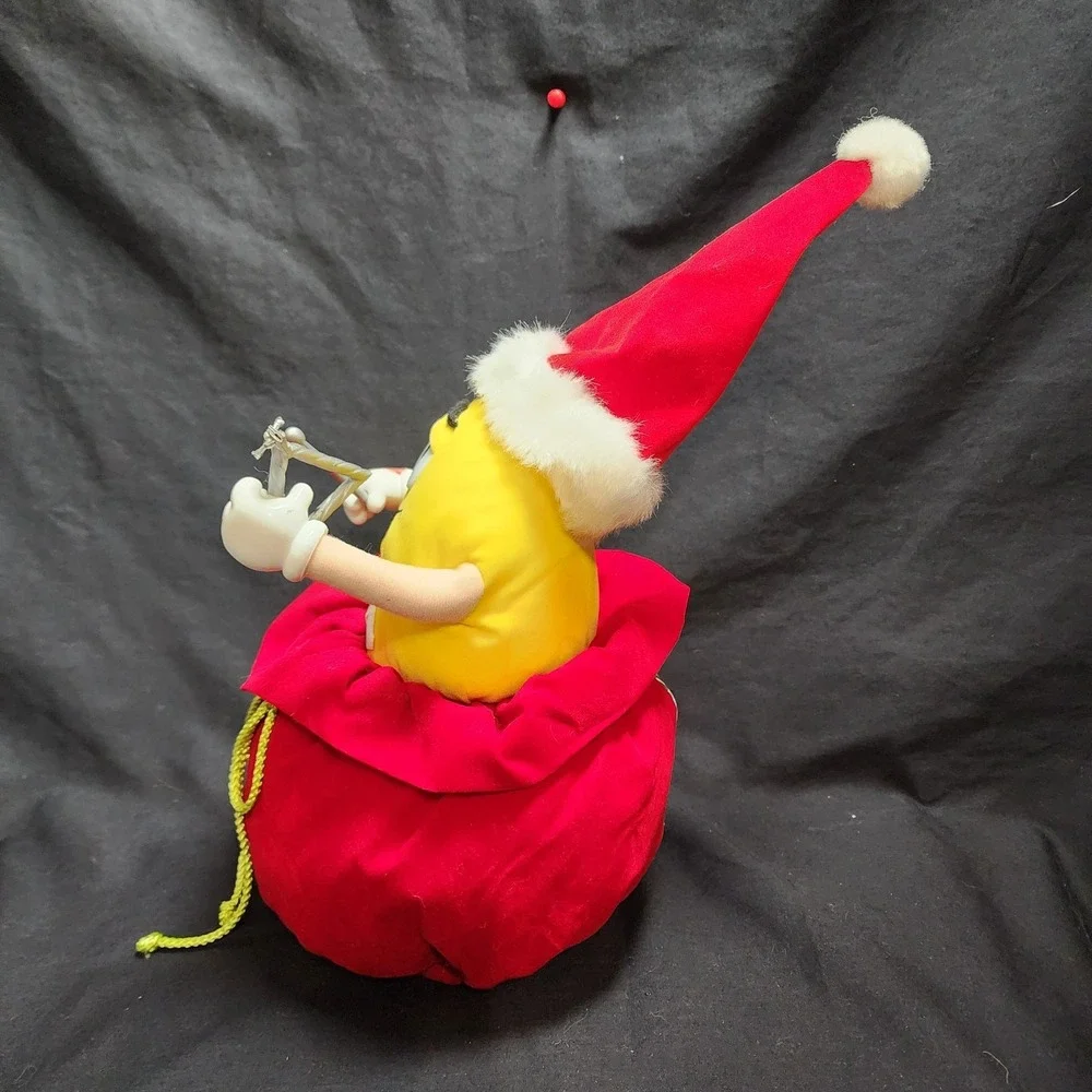 Telco Yellow M&M Candy‎ Musical Christmas Motionette Read Description